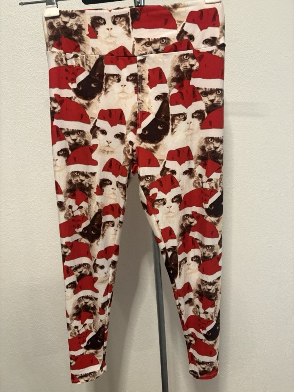 Lula Roe Leggings Yoga Pants Women One Size Christmas Santa Cat Kitten